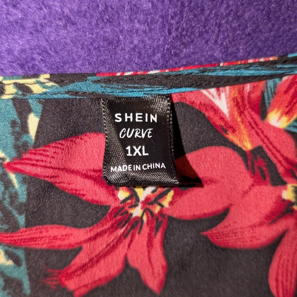 SHEIN VCAY Plus Tropical Print Surplice Neck Belted Dress size 1XL - Picture 7 of 11
